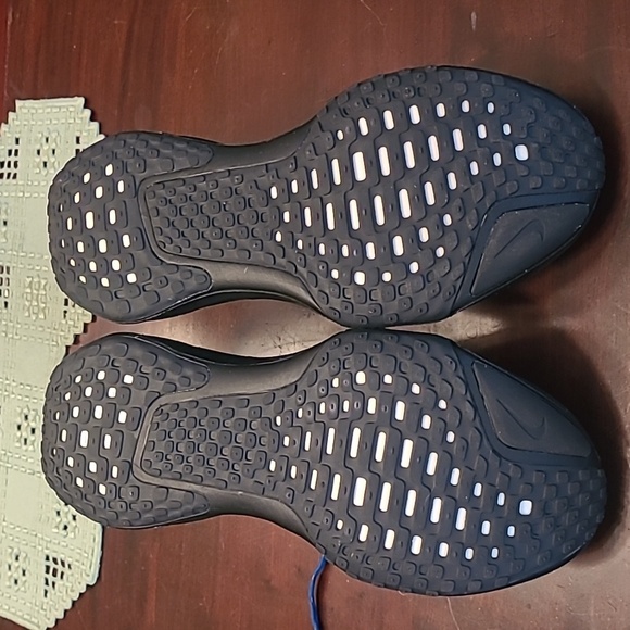 Nike Zoom X Invicible Run 3. Size 10.5 Men's. Black/Blue/Orange - Picture 9 of 11